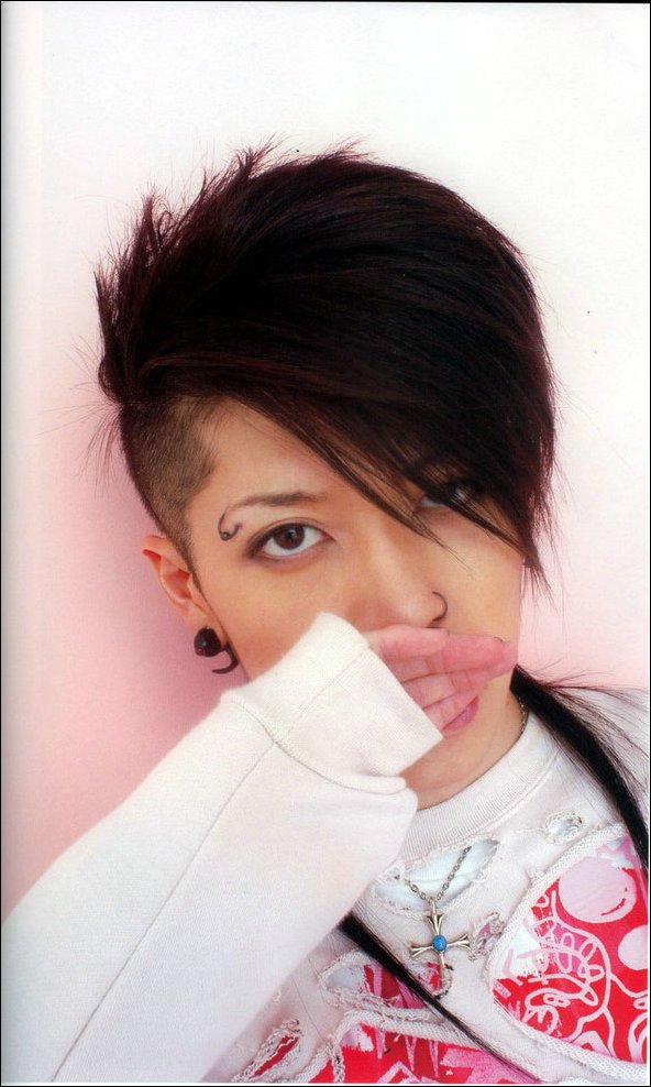 miyavi79.jpg